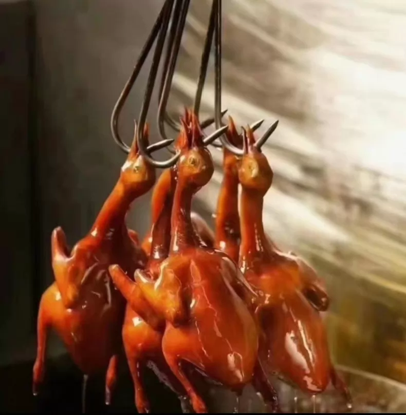 红烧乳鸽+脆皮乳鸽商用配方｜皮脆肉嫩爆汁，大排档摆摊引流利器红烧乳鸽+脆皮乳鸽 商用配方教程-紫寻食集-阿紫姑娘小吃配方网