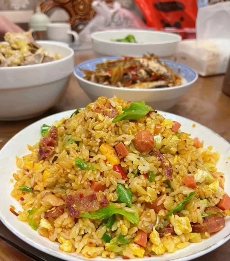 炒饭商用配方｜粒粒分明不粘锅，夜市摆摊引流爆款教程-紫寻食集-阿紫姑娘小吃配方网